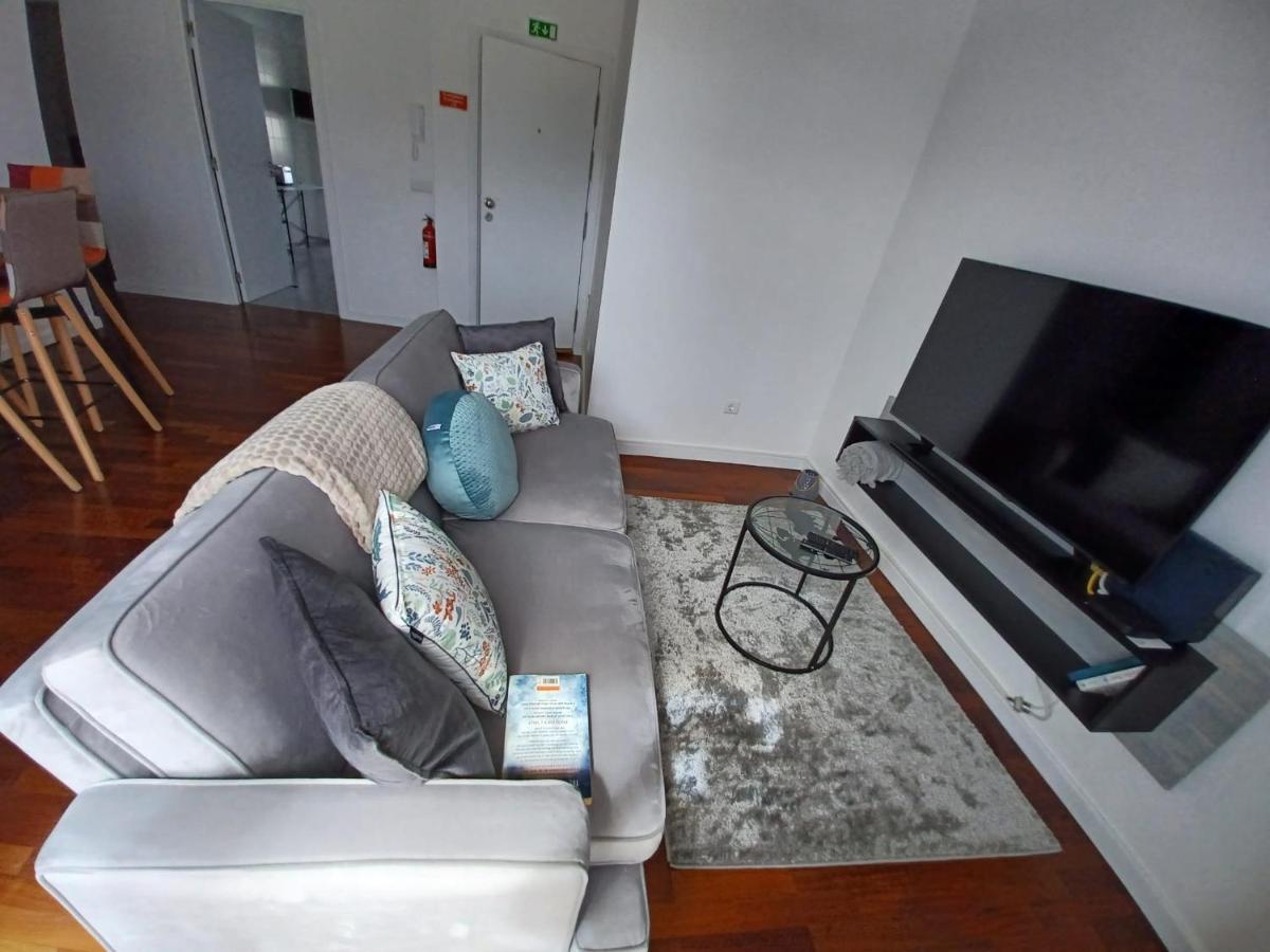 פונשל Apartamento Oliveira מראה חיצוני תמונה